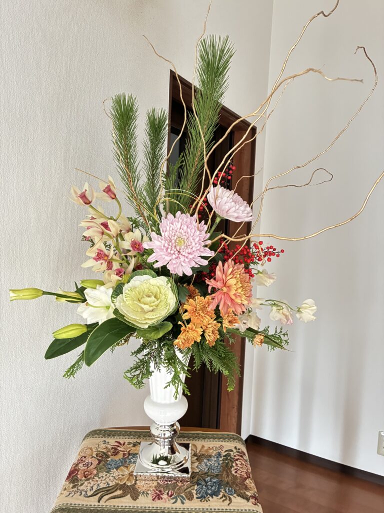 Flower arrangement
New year arrangement