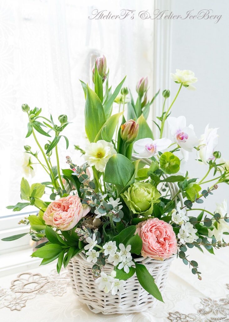 basket flower  arrangement
